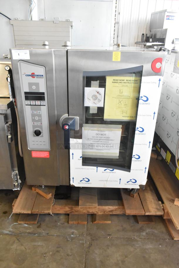 Brand new 2023 Cleveland OEB-10.10 combi convection oven, stainless steel, electric, 440/480V, 3-phase, minor cosmetic dents.