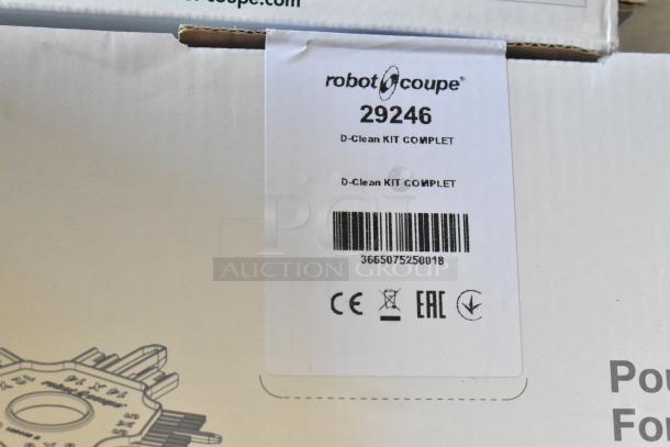 Robot Coupe 29246 D-Clean Kit packaging with barcode, CE mark, and complete kit label.