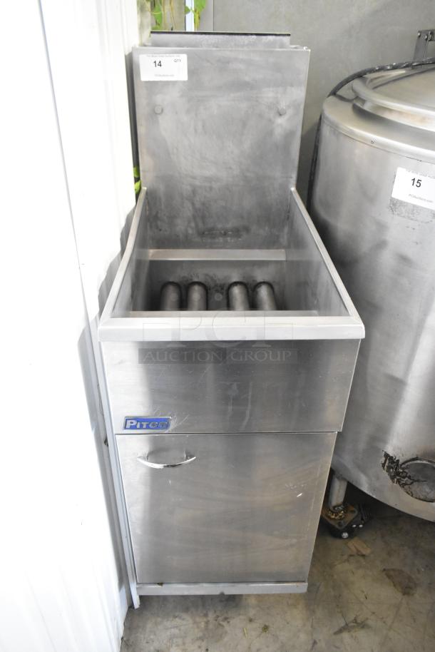 2019 Pitco Frialator 40D deep fat fryer, stainless steel, natural gas, 107,000 BTU, commercial countertop model, good condition.
