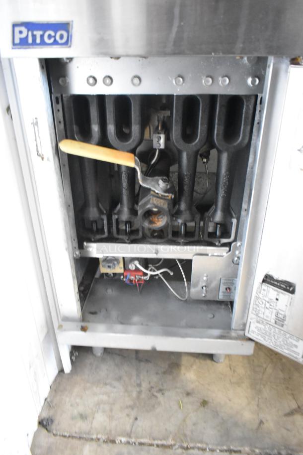 2019 Pitco Frialator 40D stainless steel commercial countertop natural gas deep fryer, 107,000 BTU, internal components shown.