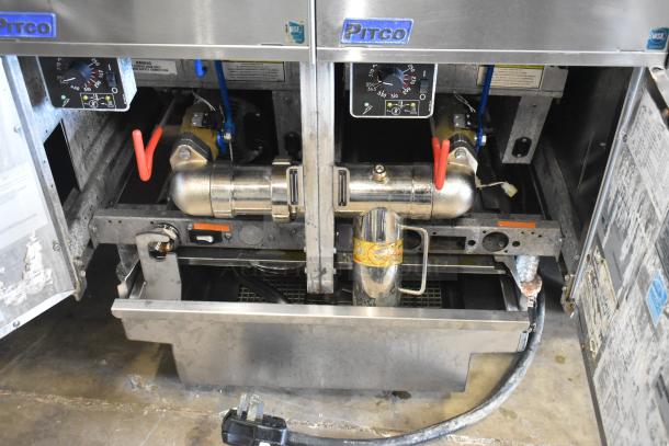 2019 Pitco Frialator SE14 stainless steel commercial electric fryer with SEBNB14 dumping station, Hatco warming strip, filtration system, on casters.