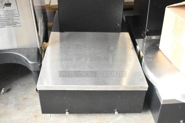 Brand new Cecilware LTB-105-1R metal commercial iced tea machine with poly brew basket, 120V, 1 Phase, scratch and dent.