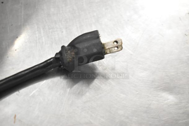 Hatco stainless steel commercial warming drawer plug, 115 volts, 1 phase.