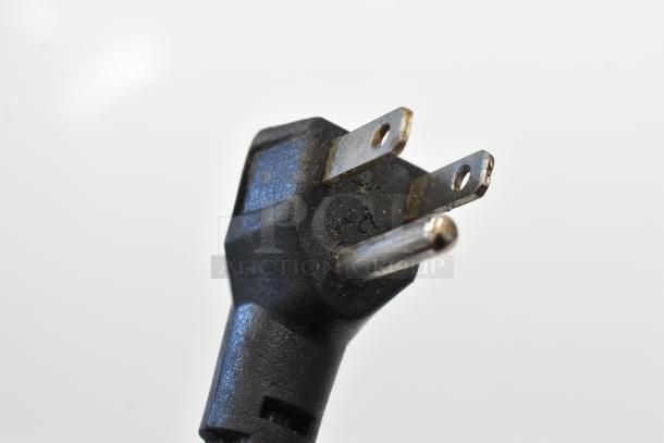 2024 Coldline CF76 commercial chest freezer power plug, 115 volts, 1 phase.