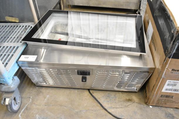 KoolMore KM-CGD-8HP stainless steel ice cream display case with 4 pans, glass sneeze guard; note broken glass, new condition.