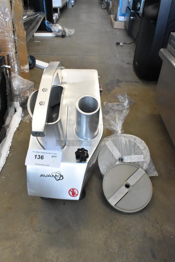 BRAND NEW AvaMix 177CFP5D metal commercial countertop food processor, includes two discs, 120V, 1 phase, slight scratches.