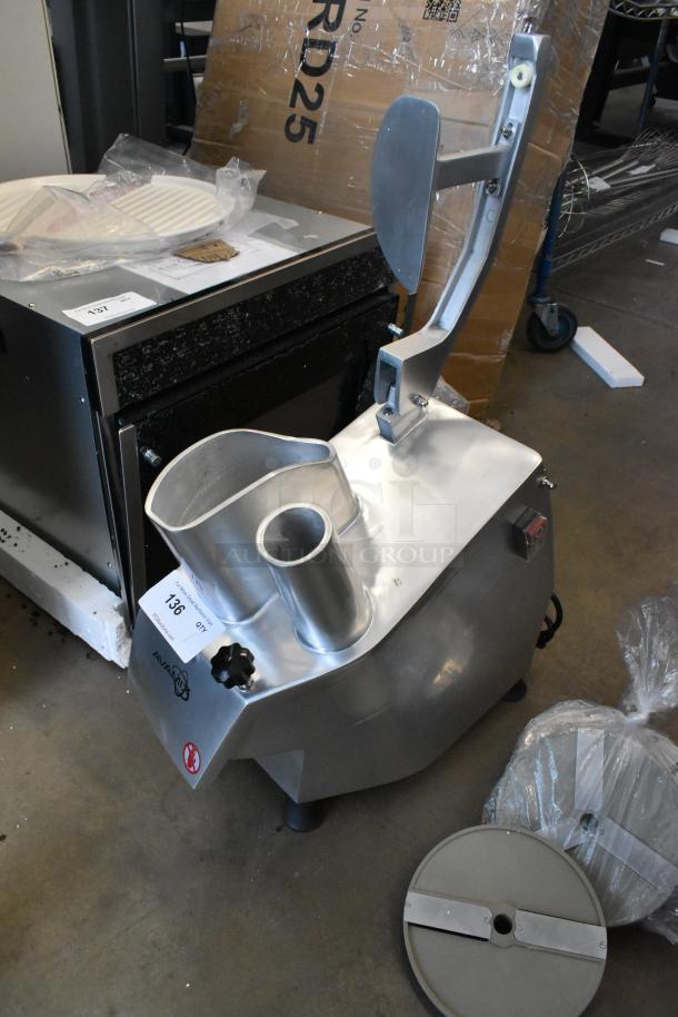 Brand new AvaMix 177CFP5D metal commercial countertop food processor. 120 volts, 1 phase. Slight scratch and dent condition.
