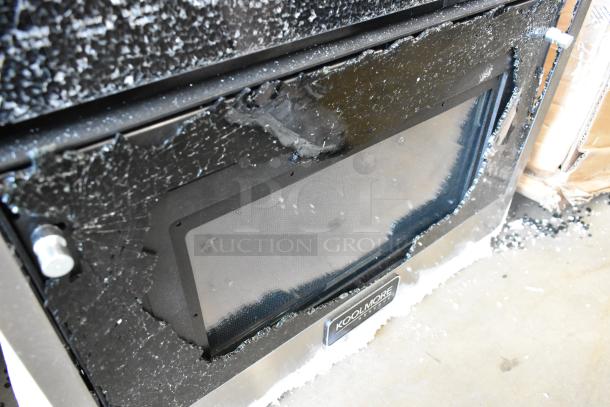 KoolMore KM-CWO24-AFSS 24" speed oven convection microwave; visible glass damage; brand label shown.