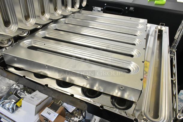 5 brand new metal grease hood filters, minor scratches, various styles. Durable and functional, auction lot of five.