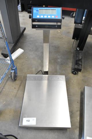 BRAND NEW SCRATCH AND DENT! AvaTek 334BS150TX 150 lb. Digital Receiving Bench Scale with Tower Display. - Item #1199478