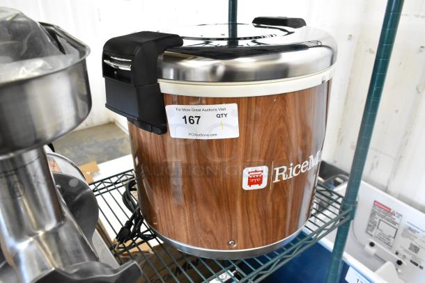 Brand new Town 56918 92 Cup Commercial Rice Warmer with woodgrain finish, 120 volts, slight scratch and dent.