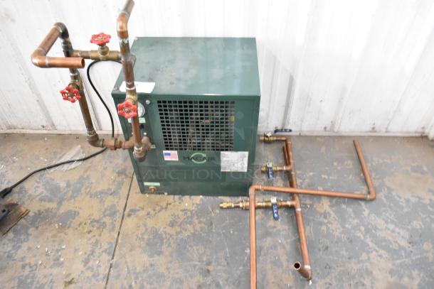 Macair HX25A-1 Metal Refrigerated Air Dryer with copper piping, 115 volts, 1 phase, green casing, visible brand label.