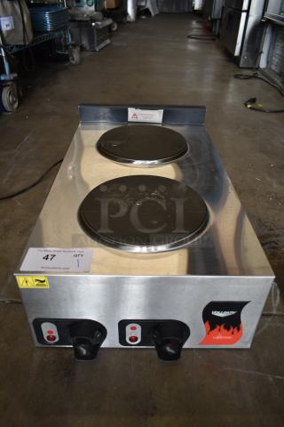 Vollrath Cayenne STA8002 Stainless Steel Commercial Countertop 2 Burner Hot Plate Range. 208-240 Volts, 1 Phase.