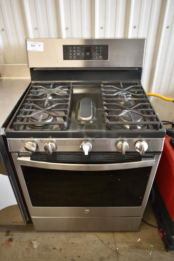 General Electric GE PGB935YP1FS Stainless Steel Natural or Propane Gas Powered 4 Burner Range w/ Convection Oven. - Image 1 of 12