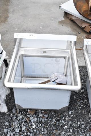 BRAND NEW SCRATCH AND DENT! Steelton 522US1816 18" x 16" Utility Sink for 1 Single-Inlet Faucet