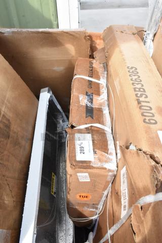 BRAND NEW SCRATCH AND DENT! Lancaster Table & Seating 427BASECNR50 50 lb. Black Round Concrete Umbrella Base