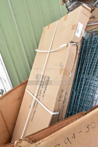 BRAND NEW SCRATCH AND DENT! Regency 460EGSC1848 NSF Green Wire Security Cage - 18" x 48" x 61"