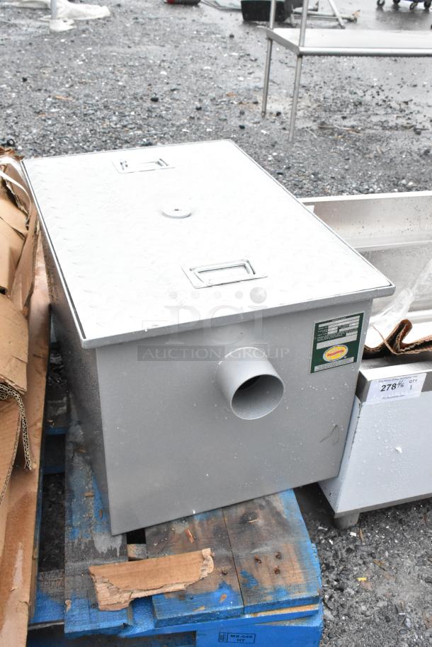 BRAND NEW SCRATCH AND DENT! Regency 600GT20 40 lb. 20 GPM Grease Trap with 3" Non-Threaded Connections - Image 4 of 7