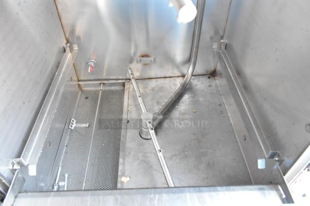 BRAND NEW SCRATCH AND DENT! 2024 Noble WAREFORCE UL-30 Stainless Steel Commercial Undercounter Dishwasher. 115 Volts, 1 Phase. - Image 6 of 8