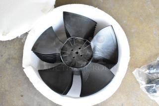 BRAND NEW SCRATCH AND DENT! Fan Blade