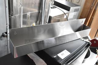 BRAND NEW SCRATCH AND DENT! Steelton 712B5530 Stainless Steel Single Tier Speed Rail - 30"