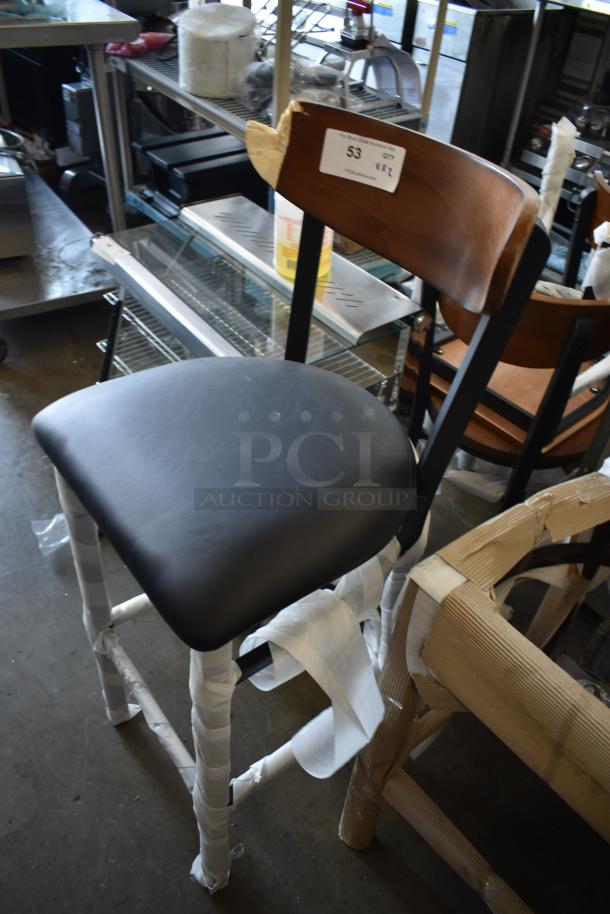 2 BRAND NEW SCRATCH AND DENT! Items; Bar Height Chair; 1 w/ Wooden Back Rest and Black Seat Cushion. 2 Times Your Bid! - Image 3 of 6