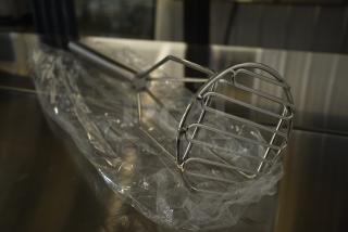 BRAND NEW SCRATCH AND DENT! Box of 4 Fourté 483MSHSSR24 24" Stainless Steel Round-Faced Potato Masher