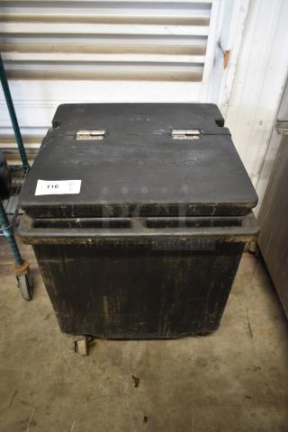 Cambro Black Poly Portable Ice Bin on Commercial Casters. - Item #1190722