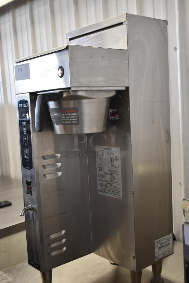Fetco CBS-2051e Stainless Steel Commercial Countertop Coffee Machine w/ Metal Brew Basket. 120/208-240 Volts, 1 Phase. - Image 3 of 8