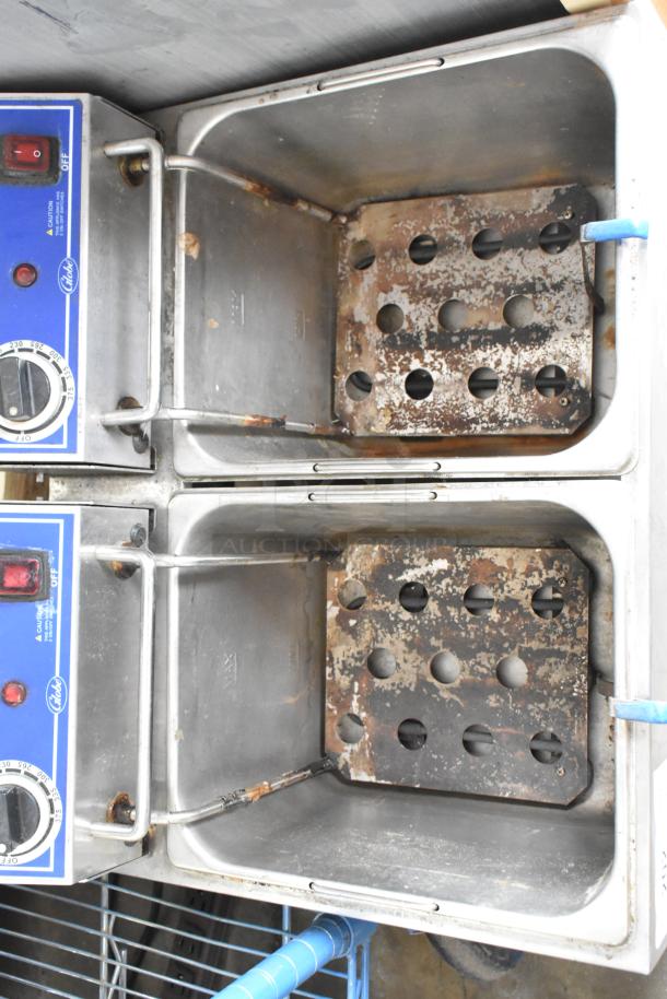 Globe PF32E Metal Commercial Countertop Electric Powered 2 Bay Fryer w/ 2 Metal Fry Baskets. 208-240 Volts. - Image 6 of 10