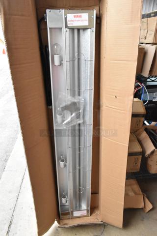 BRAND NEW SCRATCH AND DENT! 2024 ServIt 423SW54TLCPA 54" Lighted Strip Warmer with Single Toggle Control and Cord. 120 Volts, 1 Phase.