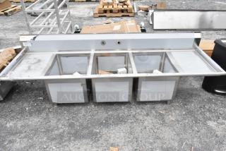 BRAND NEW SCRATCH AND DENT! Regency 600S31824218 94" 16 Gauge Stainless Steel Three Compartment Commercial Sink with  2 Drainboards - 18" x 24" x 14" Bowls