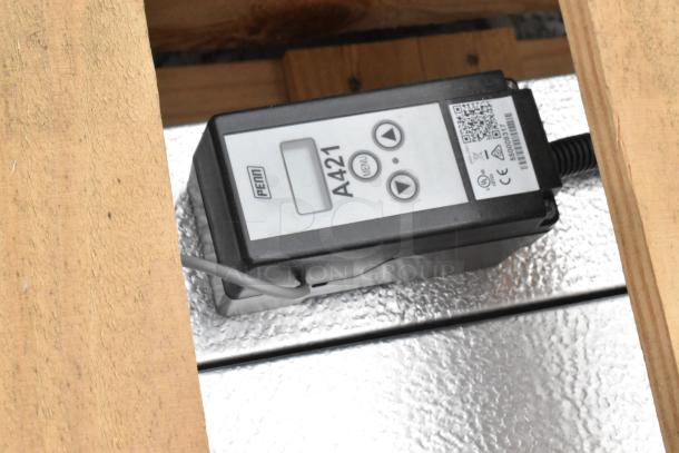 BRAND NEW SCRATCH AND DENT! Kolpak 508AMC36128 1.5 hp Evaporator Assembly for Domino's - Image 4 of 7