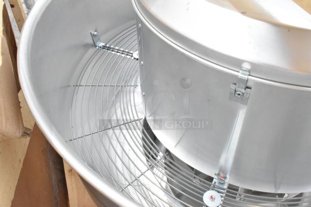 BRAND NEW SCRATCH AND DENT! Canarm ALX165-UD-EC 16 1/2" Variable Speed Upblast Direct-Drive Aluminum Exhaust Fan ALX165-UD100EC - 2,974 CFM, 1 hp. 120/208-240 Volts, 1 Phase. - Image 4 of 7
