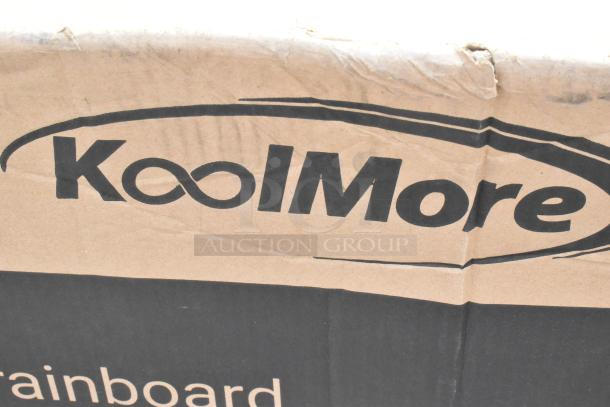 BRAND NEW SCRATCH AND DENT! KoolMore SC121610-12L3 3 Compartment Stainless Steel Nsf Commercial Kitchen Sink with Drainboard - Image 3 of 5