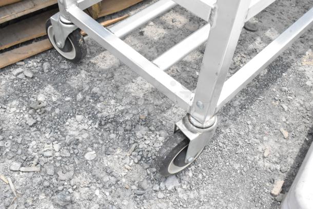 BRAND NEW SCRATCH AND DENT! Channel AXDUPR8 Heavy-Duty Universal Aluminum Platter Rack - 8 Shelf - Image 4 of 5