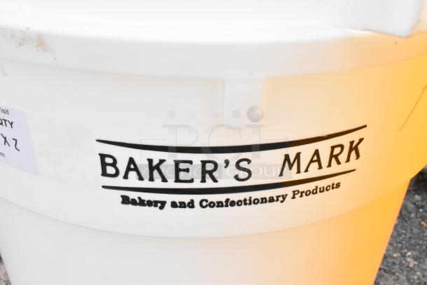 2 BRAND NEW SCRATCH AND DENT! Bakers Mark 176IBRND32W 32 Gallon Round Ingredient Bin. 2 Times Your Bid! - Image 4 of 6