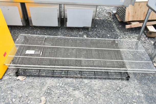 ALL ONE MONEY! Lot of 4 Items Including Wire Shelves - Image 1 of 3