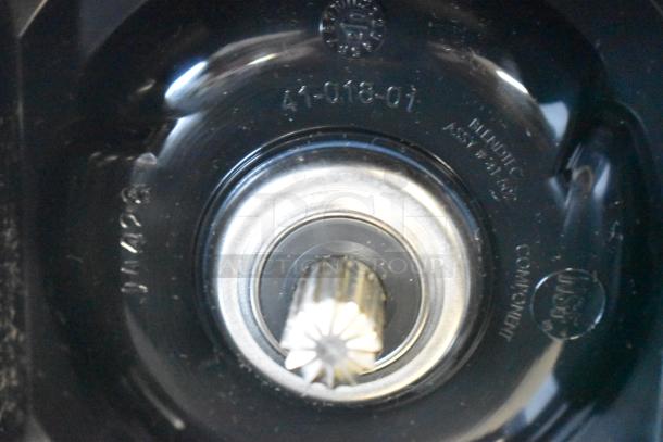BRAND NEW SCRATCH AND DENT! Blendtec Blender Blade - Image 8 of 8
