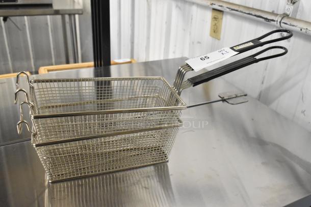 2 BRAND NEW SCRATCH AND DENT! Metal Fry Basket. 2 Times Your Bid! - Image 1 of 5