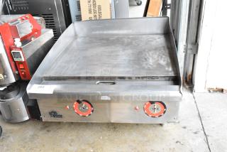 Star Stainless Steel Commercial Countertop Electric Powered Flat Top Griddle w/ Thermostatic Controls. 240 Volts, 1 Phase.