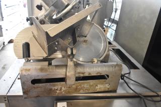 Globe 3600 Stainless Steel Commercial Countertop Meat Slicer w/ Blade Sharpener. 115 Volts, 1 Phase. - Item #1186277