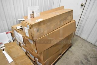 12 BRAND NEW SCRATCH AND DENT! Lavex 422PC7272L 72"x72" 1.5Mil Clear Polyethylene Perforated Pallet Top 200/Roll. 12 Times Your Bid!