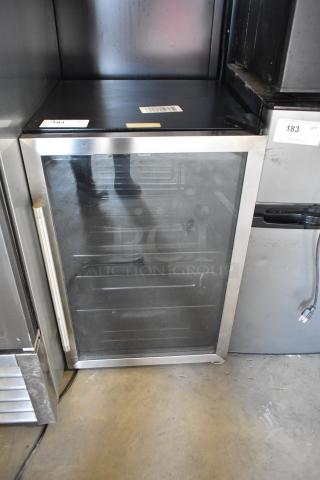 Frigidaire EFMIS155 Mini Cooler Merchandiser. 115 Volts, 1 Phase.