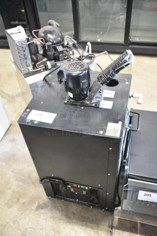 UBC TAYFUN H-750-VP Metal Commercial Glycol Chiller. 115 Volts, 1 Phase.
