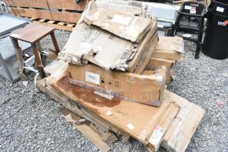 10 BRAND NEW SCRATCH AND DENT! Items Including 600IB1824LID Regency Stainless Steel Sliding Lid for 18