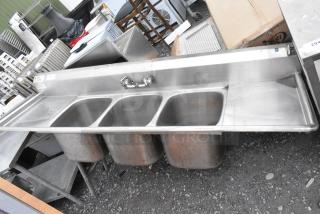 Eagle Stainless Steel 3 Bay Sink w/ Dual Drain Boards. Missing Leg Set.
