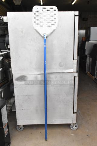 BRAND NEW SCRATCH AND DENT! GI Metal Pizza Peel. - Item #1186919