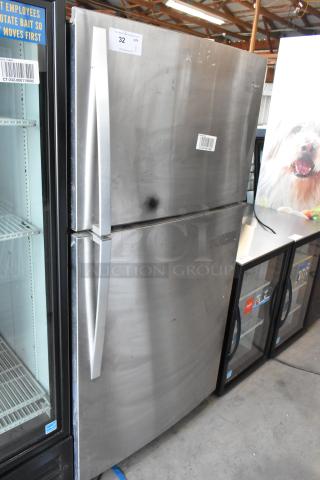 2016 Whirlpool WRT511SZDM00 Stainless Steel Cooler w/ Freezer. 115 Volts, 1 Phase.