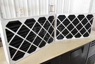 2 BRAND NEW SCRATCH AND DENT! Carbonweb 16x25x4 HD Pleat Filter. 2 Times Your Bid!